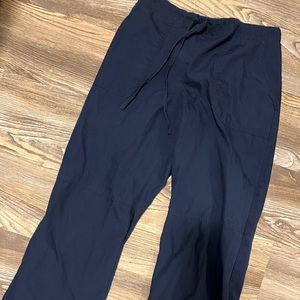 2 pairs of scrub pants